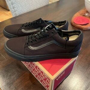 Vans Old Skool Shoe